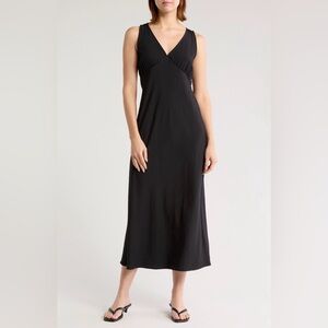 StitchDrop Black Elegant Sleeveless Maxi‎ Dress